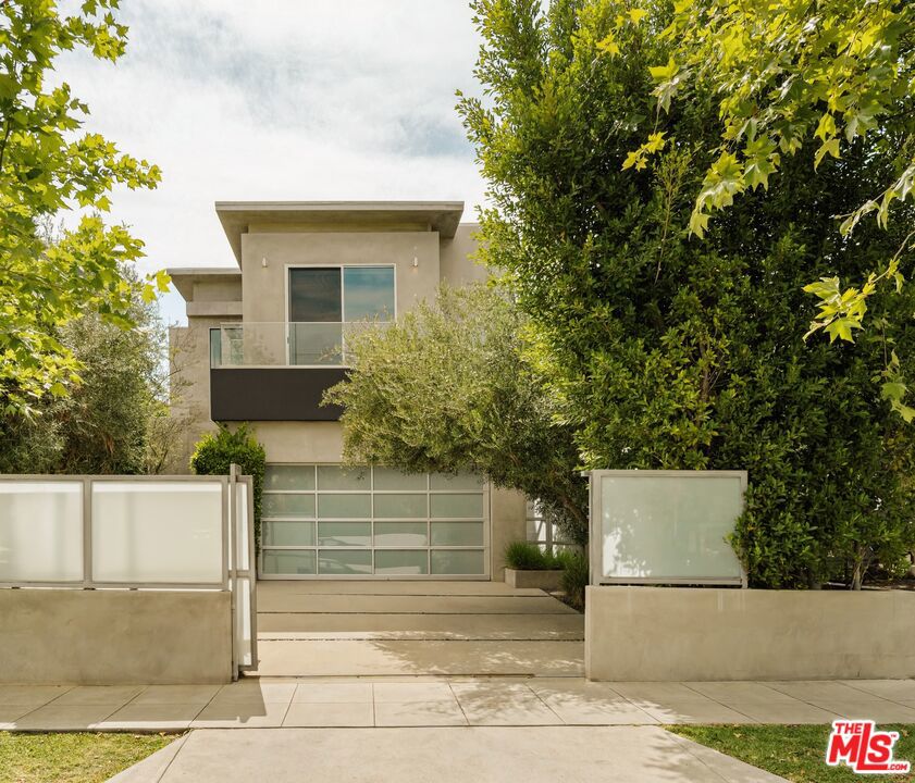 721 N Vista Street