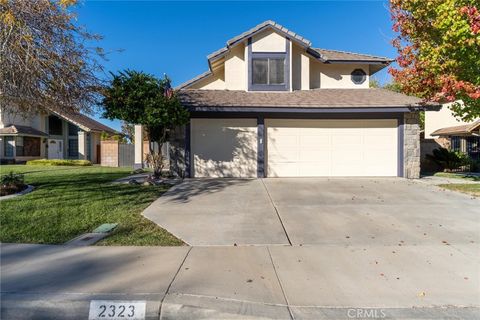 Photo of 2323 Golden Ln, Lancaster, CA 93536 (MLS # SR25269419)