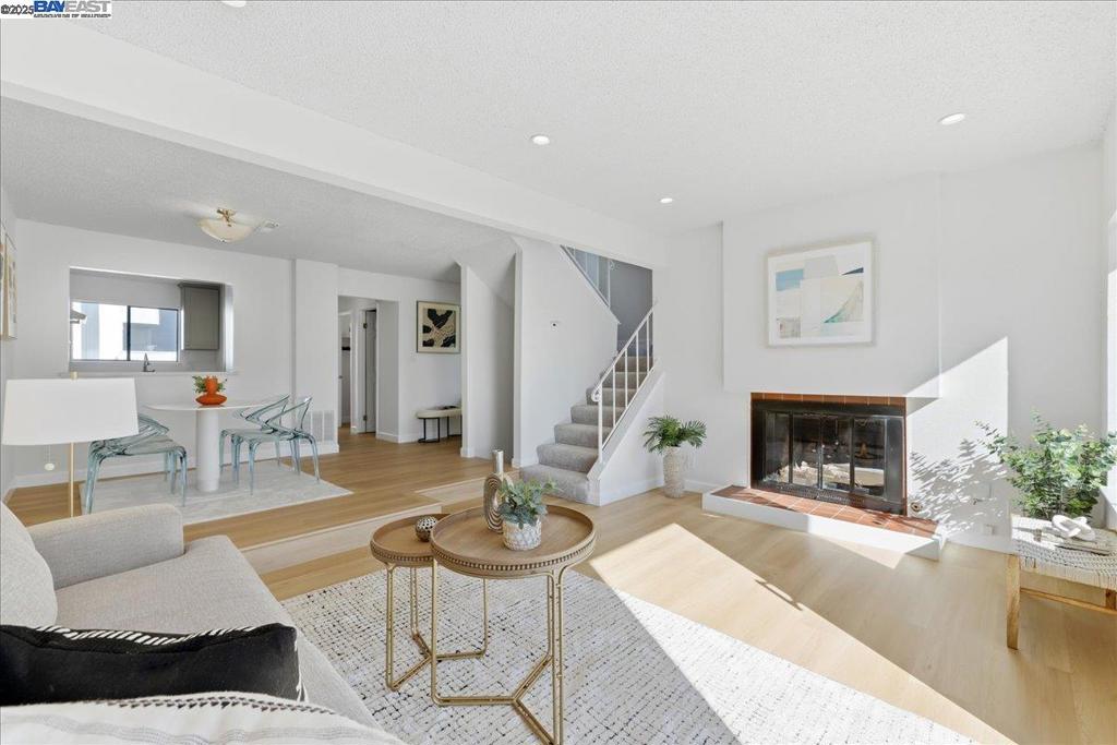 SKYWEST - Residential