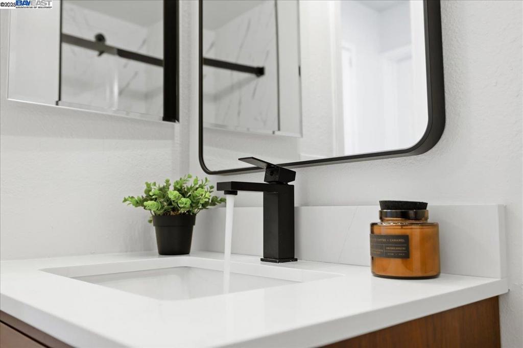 SKYWEST - Residential