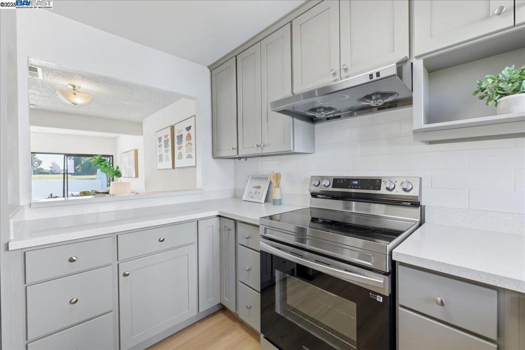 SKYWEST - Residential