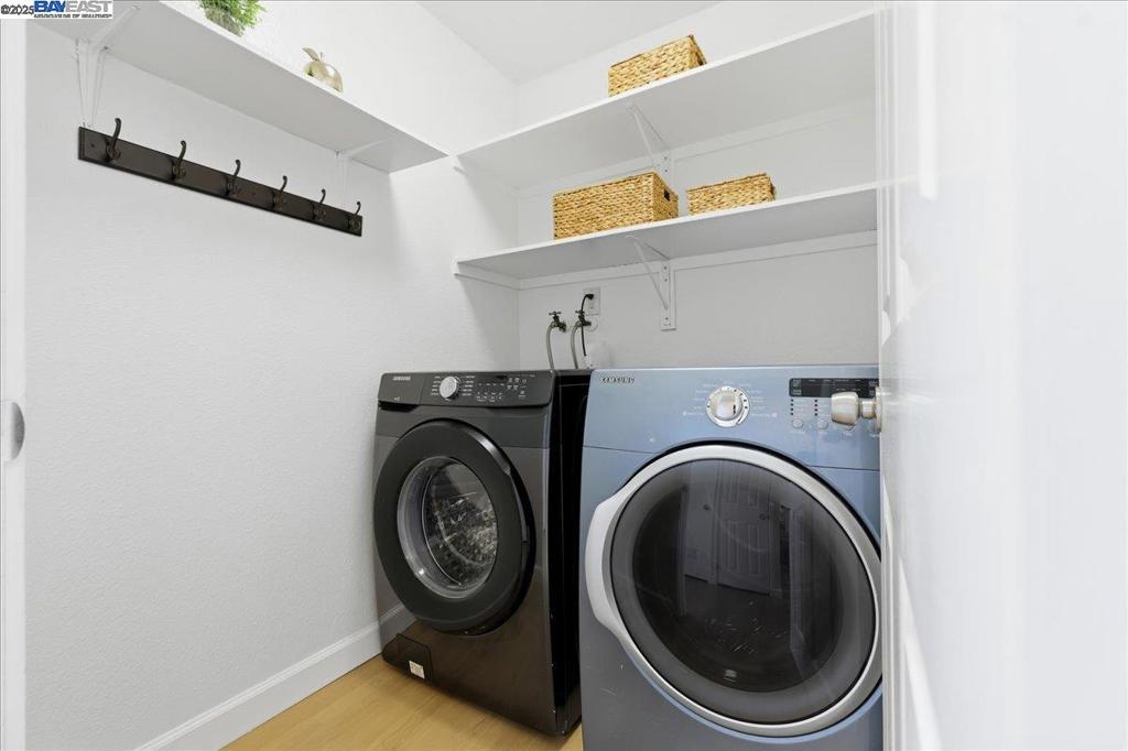 SKYWEST - Residential