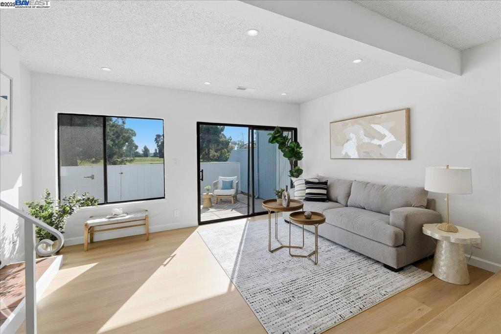 SKYWEST - Residential