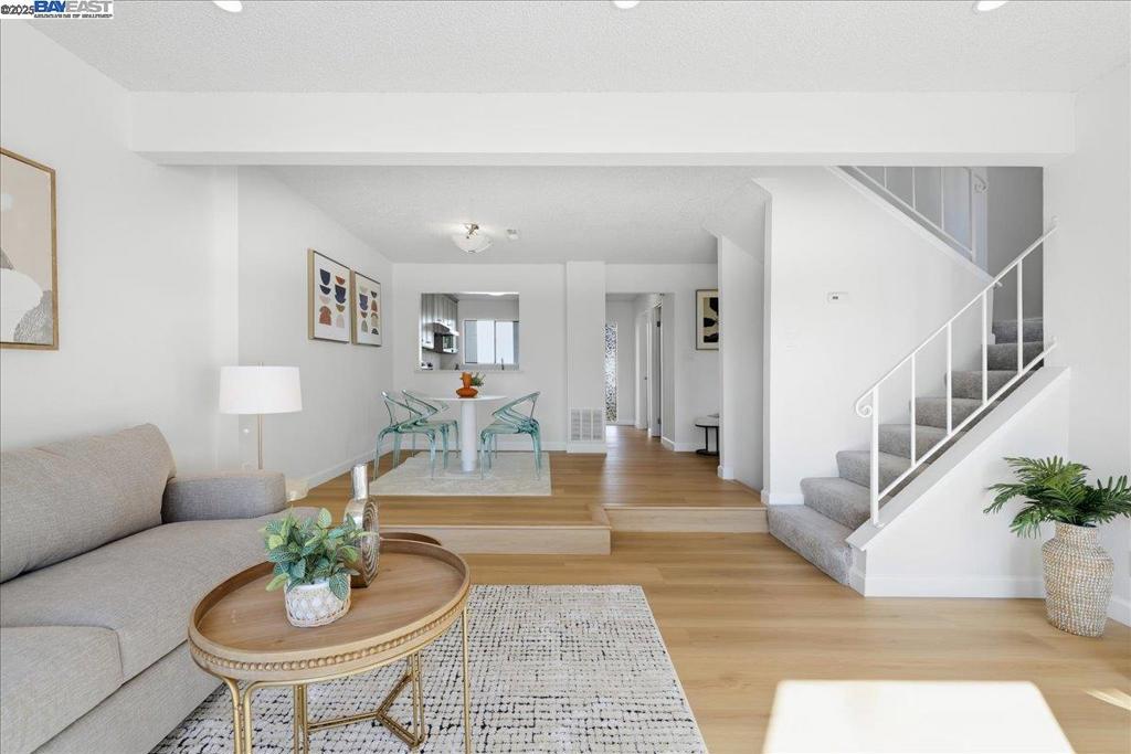 SKYWEST - Residential