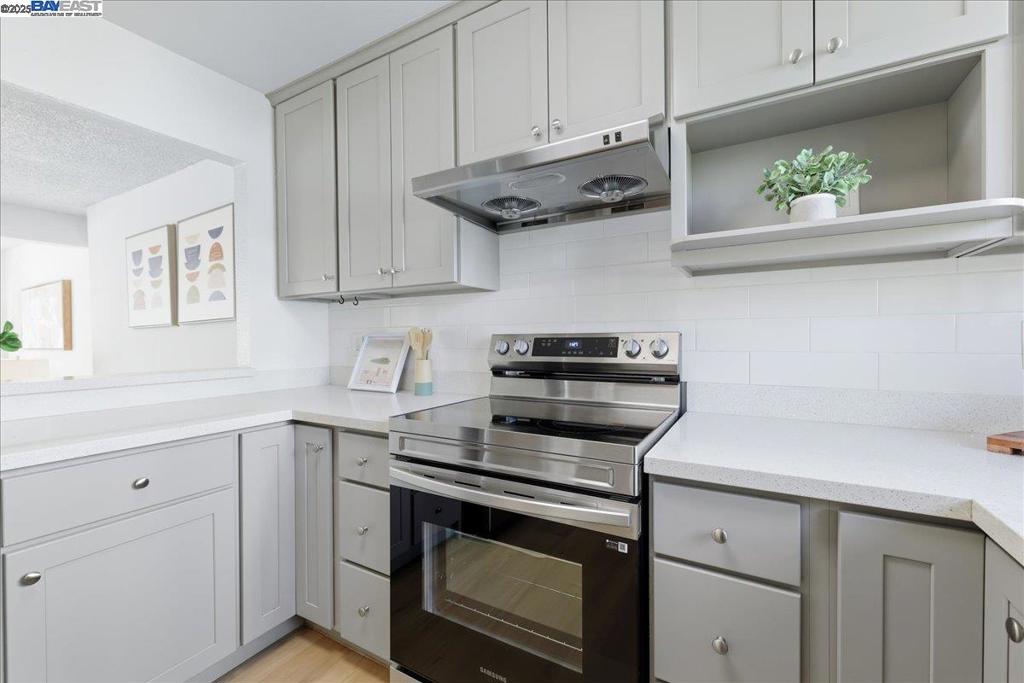 SKYWEST - Residential