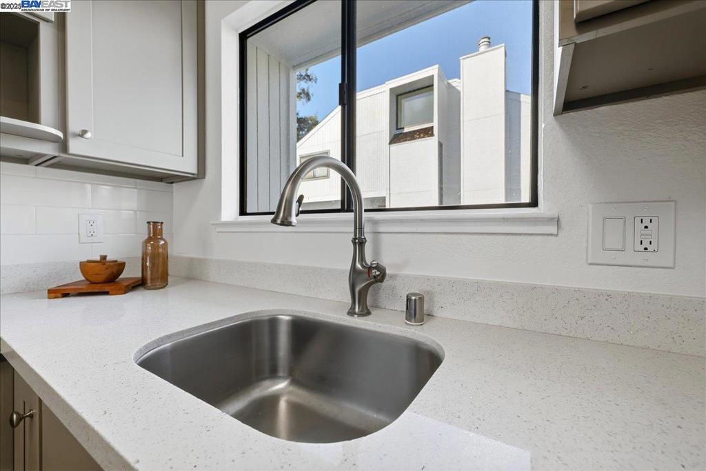 SKYWEST - Residential