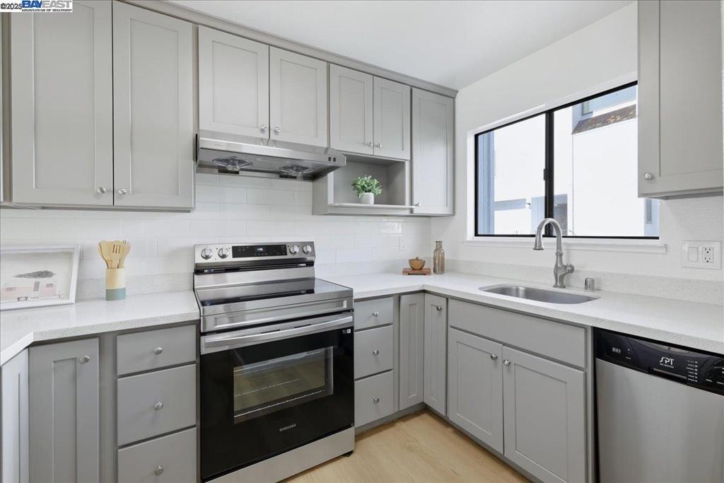 SKYWEST - Residential