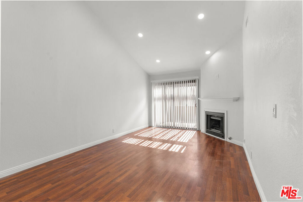 3055 Brea Boulevard 4