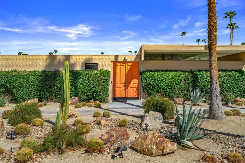 72539 El Paseo, #1003