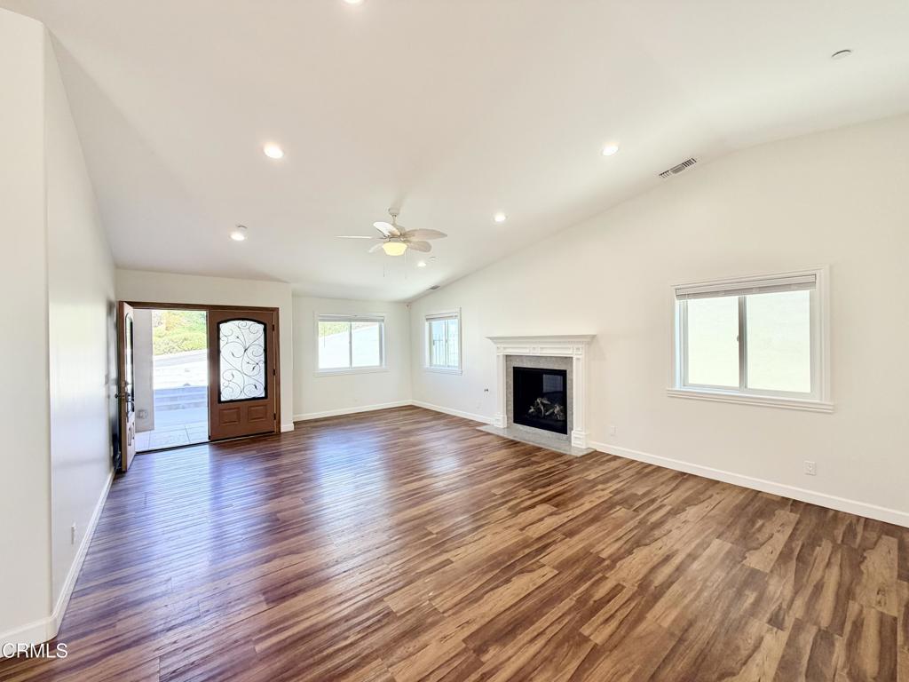 Skyline Estates - 1636 - Residential Lease