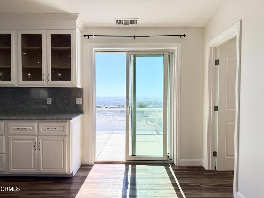 Skyline Estates - 1636 - Residential Lease