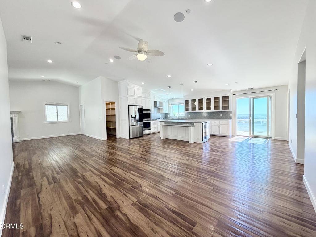 Skyline Estates - 1636 - Residential Lease