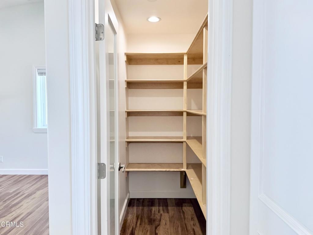 Skyline Estates - 1636 - Residential Lease