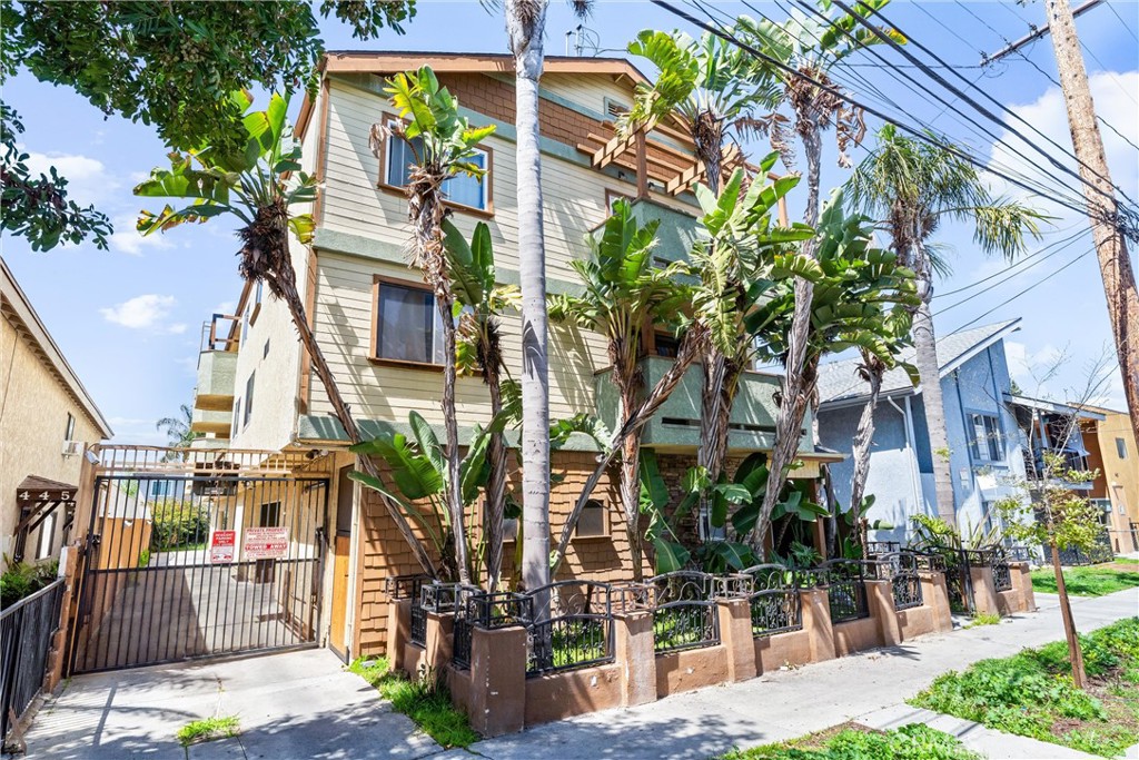 Alamitos Beach (AB) - Residential