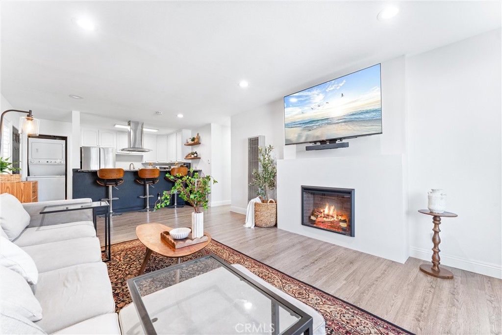 Alamitos Beach (AB) - Residential