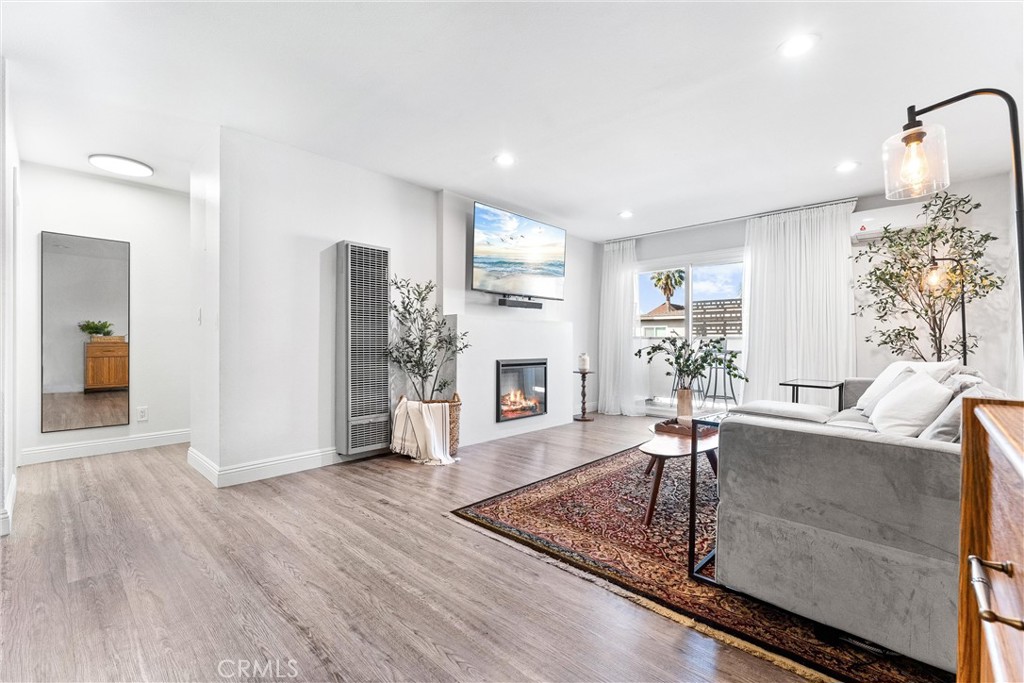 Alamitos Beach (AB) - Residential