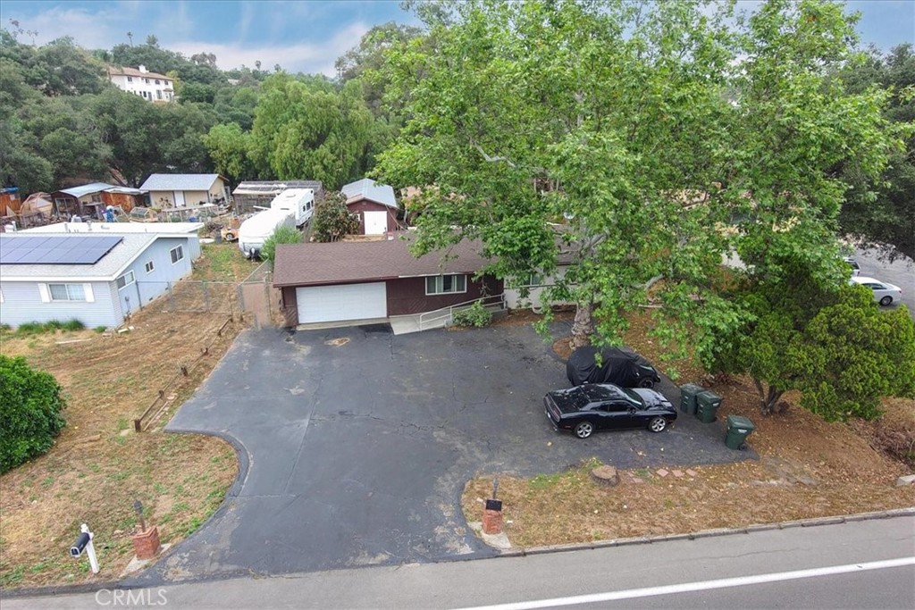 908 Bear Valley Parkway