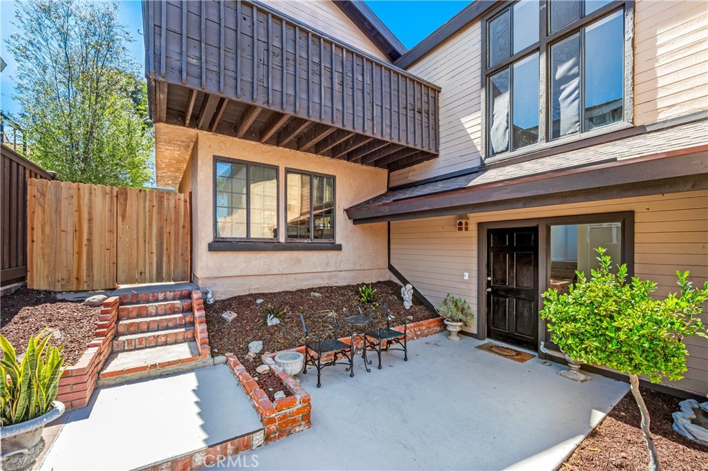 1407 Lakeside