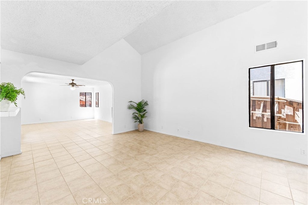 1407 Lakeside, Huntington Beach CA 92648 - Photo 20