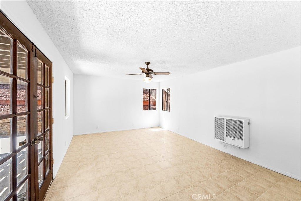 1407 Lakeside, Huntington Beach CA 92648 - Photo 30
