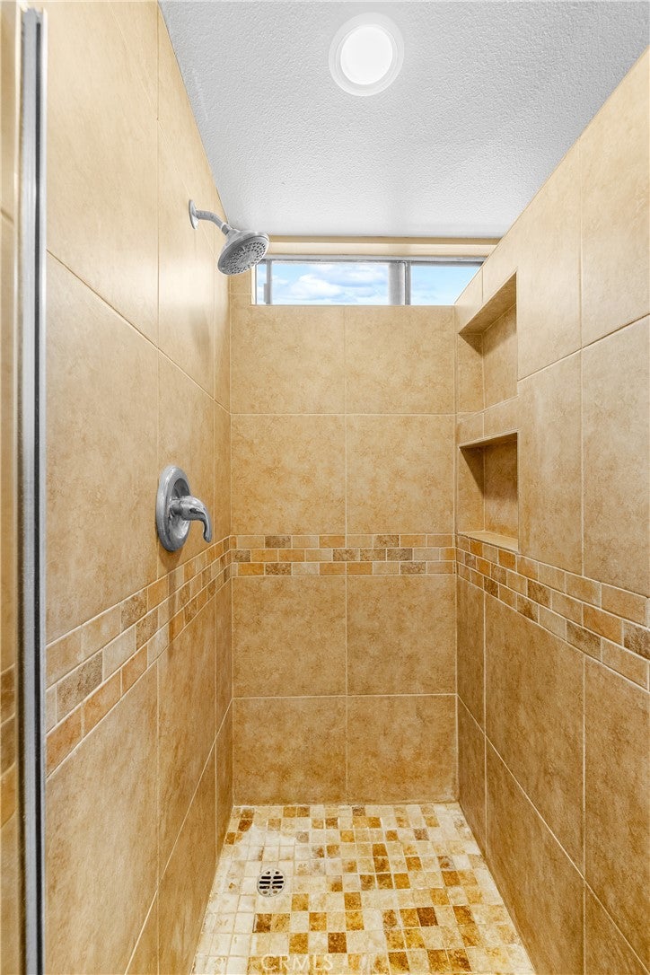 1407 Lakeside, Huntington Beach CA 92648 - Photo 11