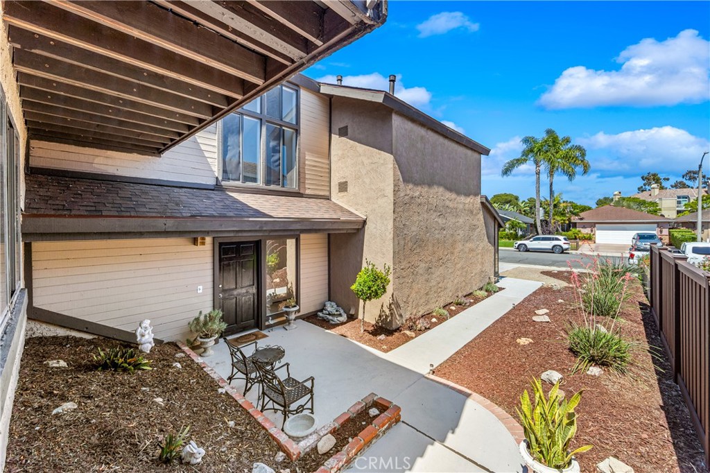 1407 Lakeside