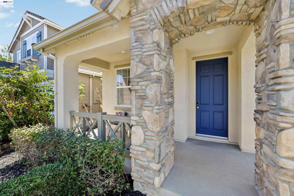 2312 Jasper Hill Dr