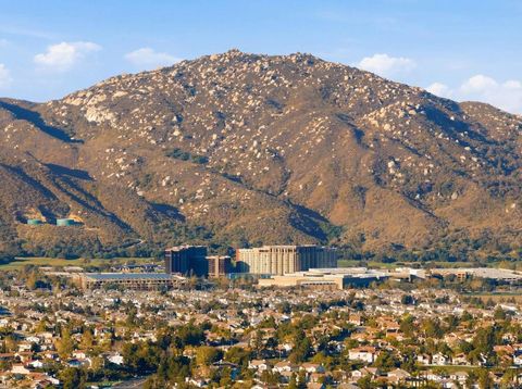 Tiny photo for 33360 Barrington Dr, Temecula, CA 92592 (MLS # PTP2603024)