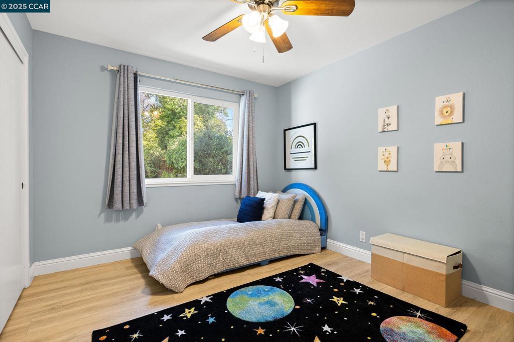 CARRIAGE SQUARE - Residential