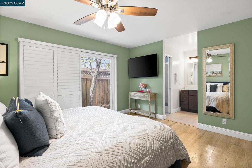 CARRIAGE SQUARE - Residential