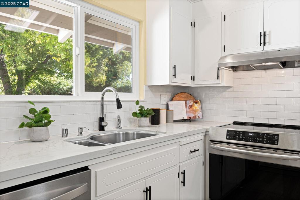 CARRIAGE SQUARE - Residential