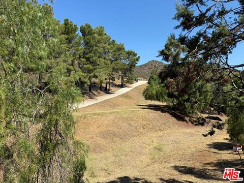 Photo of 33317 Decker Canyon Road, Malibu, CA 90265 (MLS # 26664729)