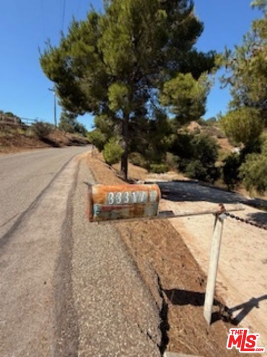 33317 Decker Canyon Road