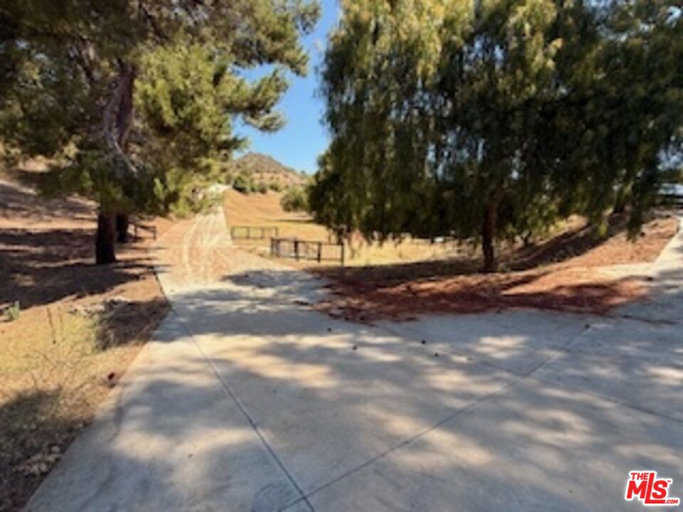 33317 Decker Canyon Road