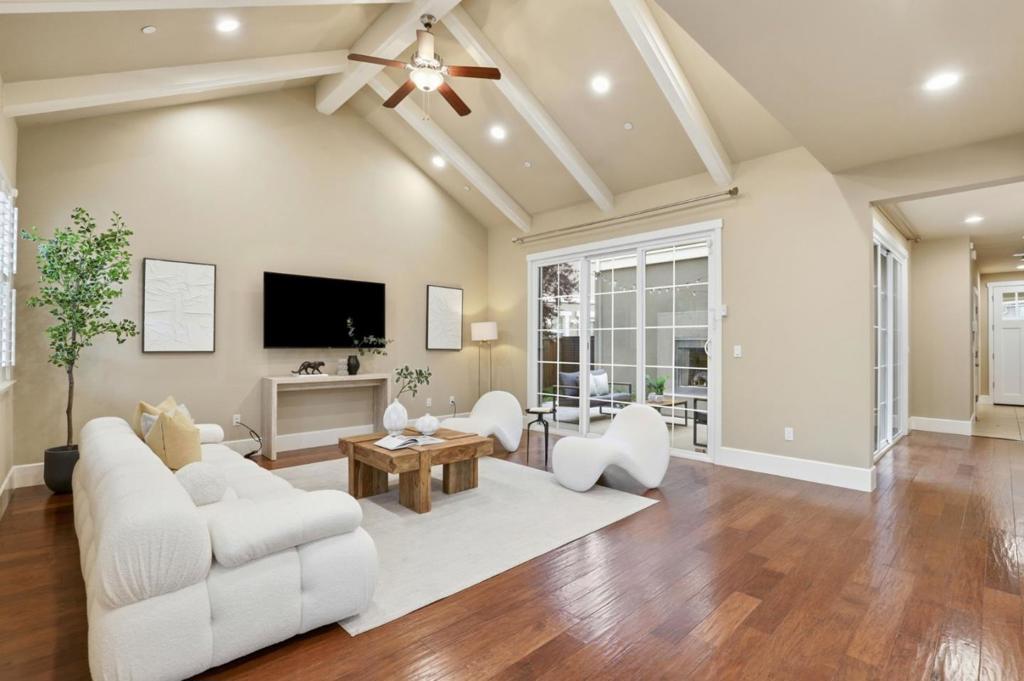 16750 Lone Hill Drive