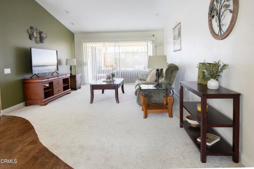 4212 Village 4