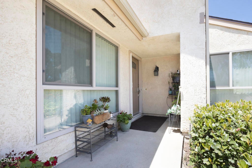 4212 Village 4