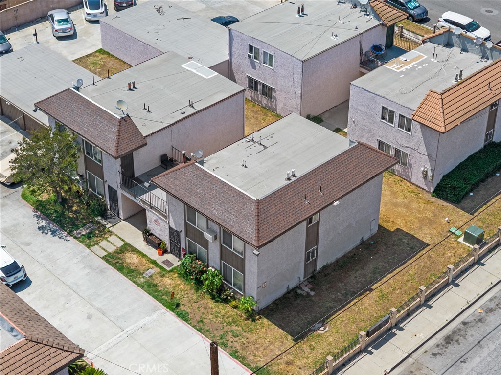 669 ,687,651 Weber St.