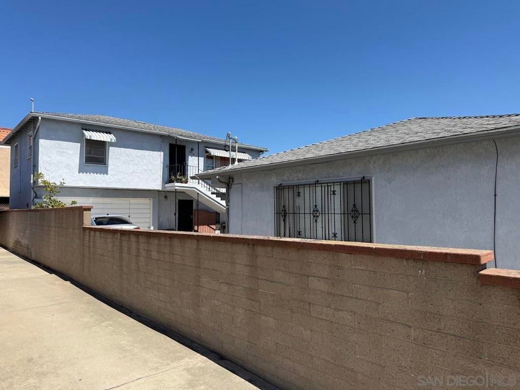 4080 4078 Orange Avenue
