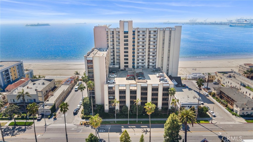 1750 E Ocean Boulevard 1405
