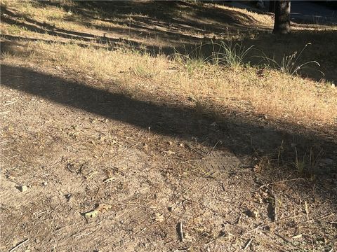 Photo of 0 Arrowbear Drive, Running Springs, CA 92382 (MLS # OC25165297)