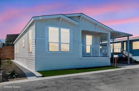 Photo of 103 Havenview Ln, Oceanside, CA 92056 (MLS # 260010392SD)