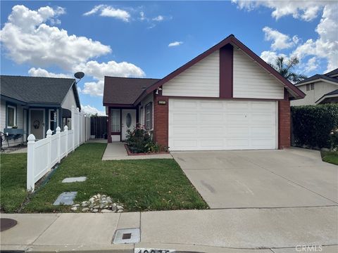 Photo of 12375 Sweetgum Dr, Rancho Cucamonga, CA 91739 (MLS # IG26080539)