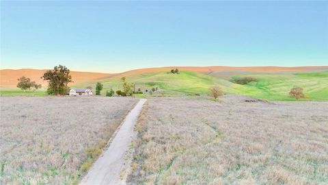 Tiny photo for 3780 S Gillis Canyon, Shandon, CA 93461 (MLS # NS25256733)