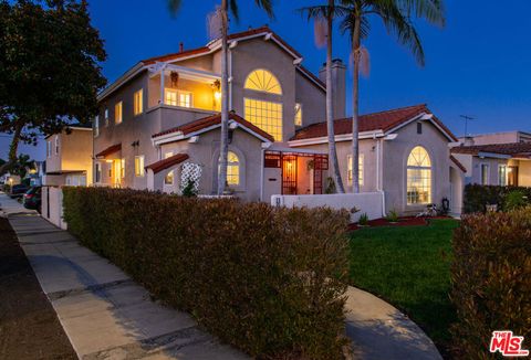 Photo of 1659 W 83rd Street, Los Angeles, CA 90047 (MLS # 25600383)