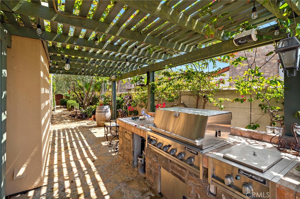 Cassis (NCCS) - Residential