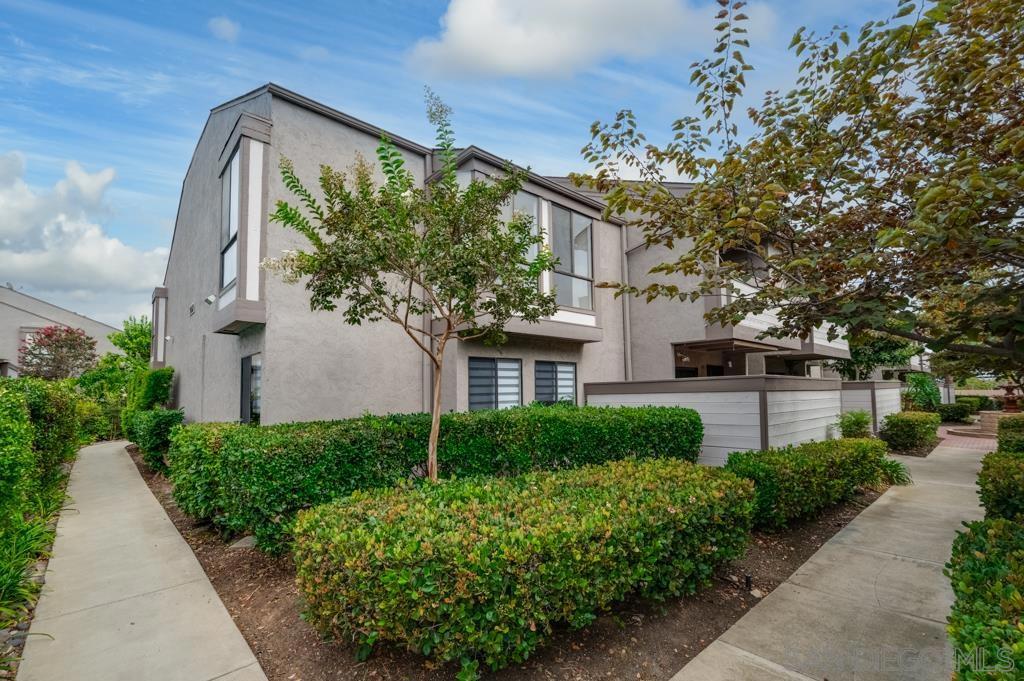 9209 Village Glen Dr 243