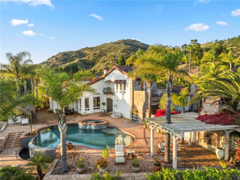 Photo of 44915 Palladian Court, Temecula, CA 92590 (MLS # OC26148291)