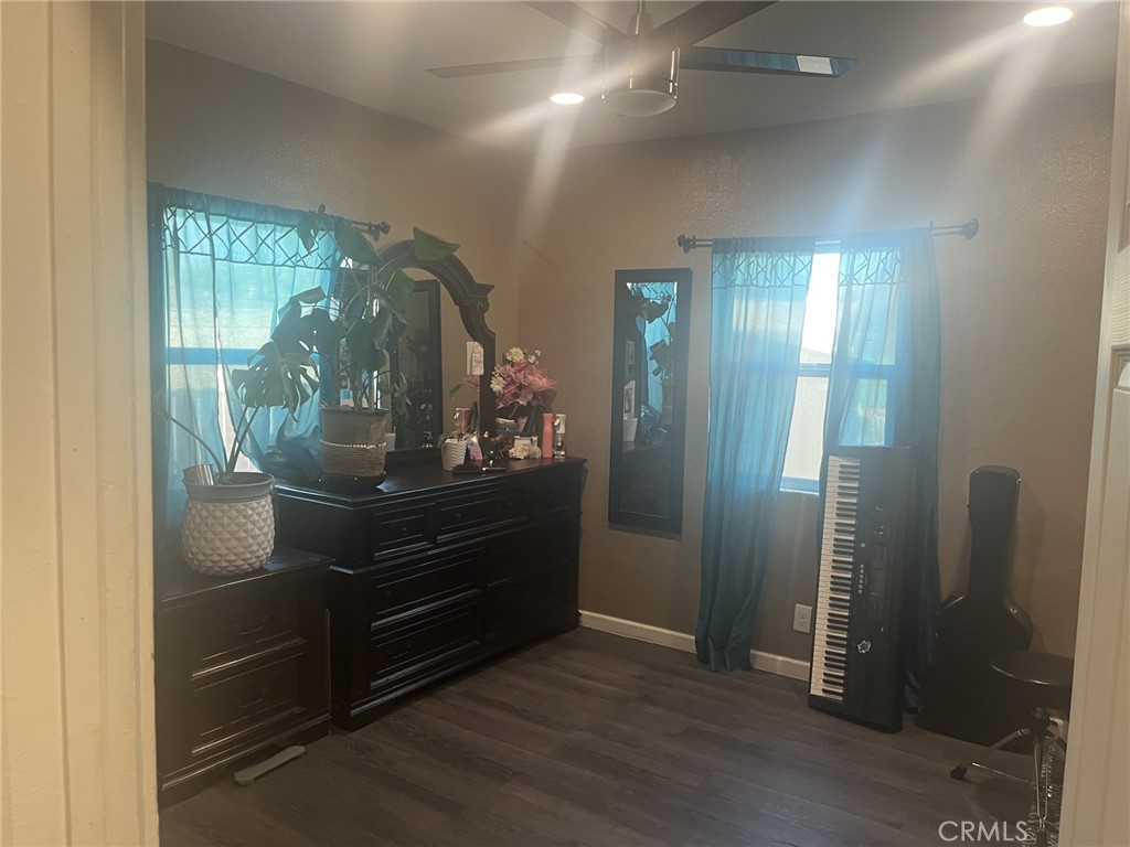 4264 Victoria Avenue