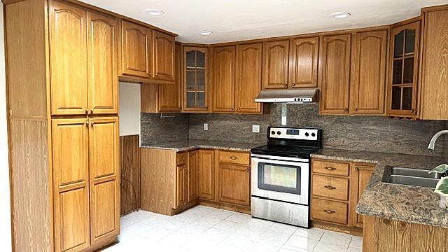 882 Tallman Court